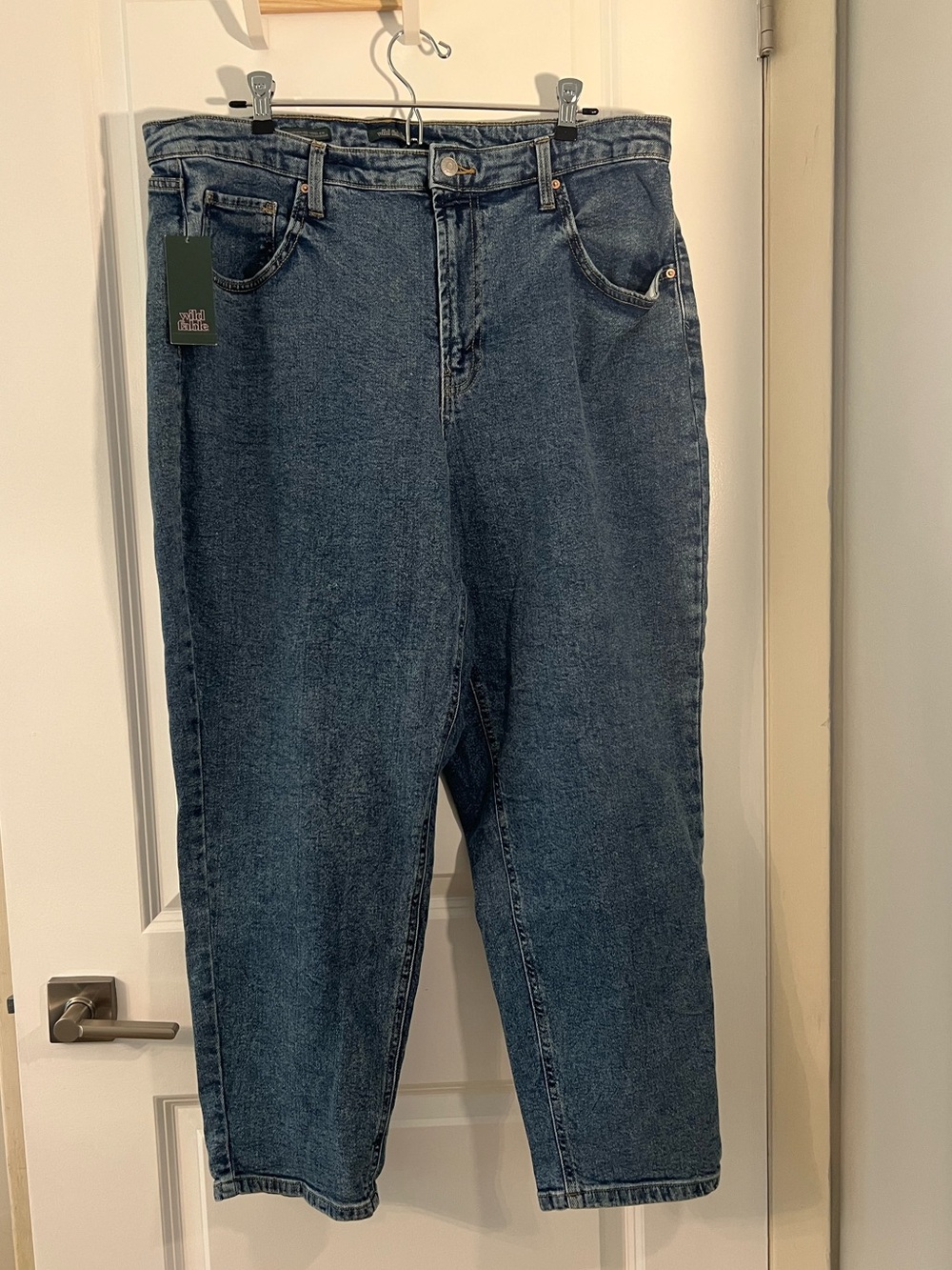 Super High-Rise Tapered Jeans NWT